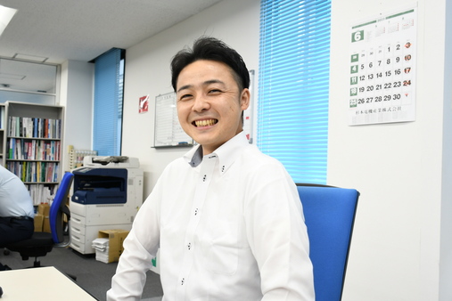 住宅設備営業所 所長