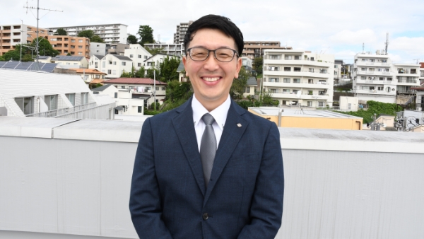 横浜営業所 所長